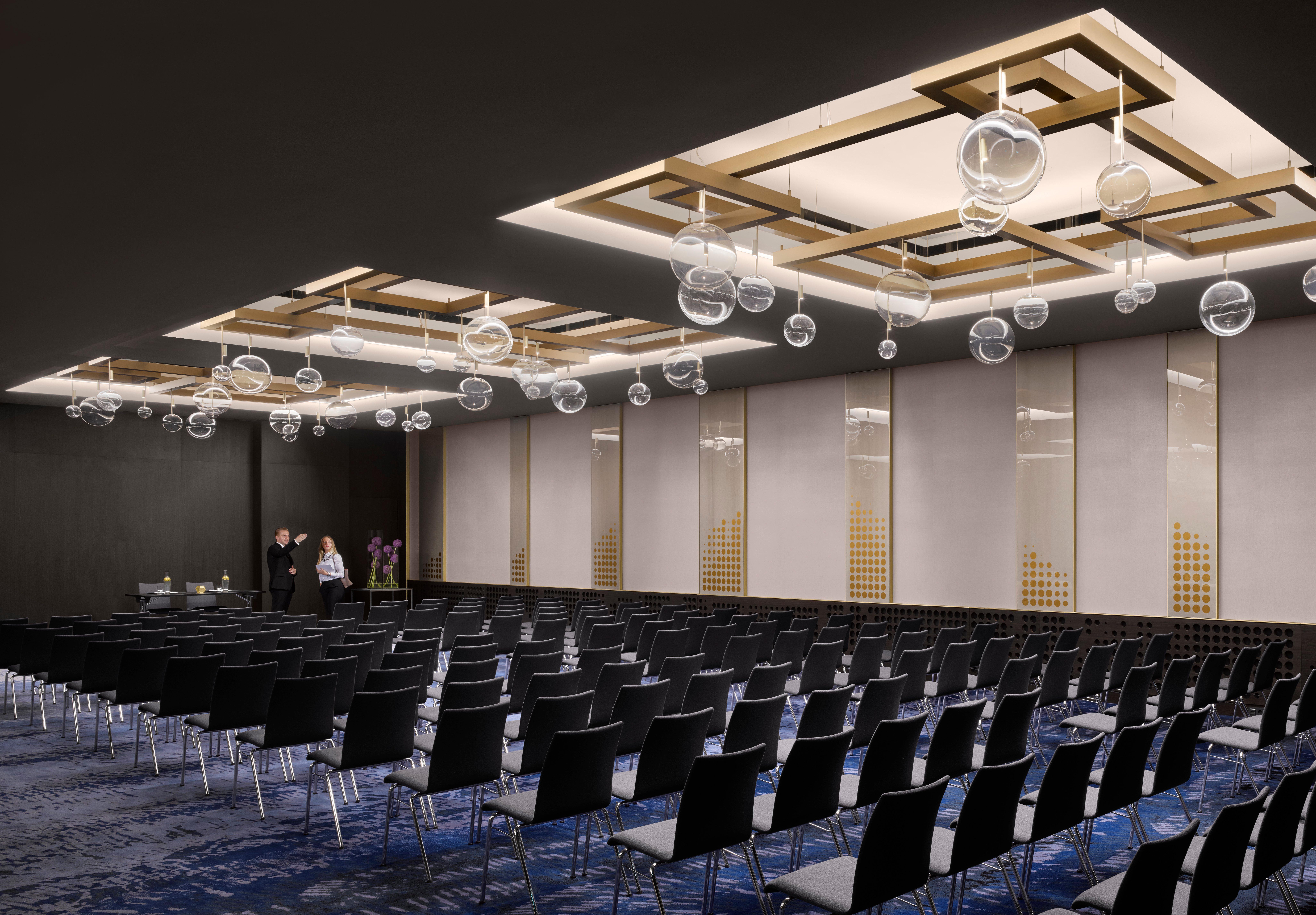 Intercontinental - Ljubljana By Ihg Hotel Ngoại thất bức ảnh The ballroom